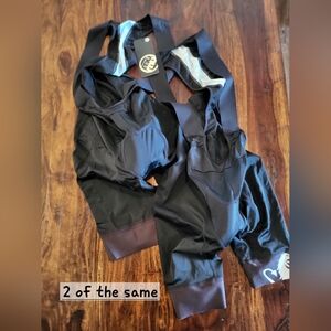 MUMU BWR Elite Bib Shorts,2 (two), 2 short sleeved Shirts  ALL 4 PCS NEW SZ L